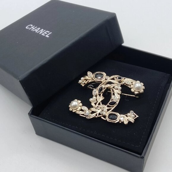 Chanel Brooch Pin Gold C22 K 699-060425 - Picture 9 of 9